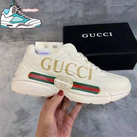 farfetch tenis de Gucci